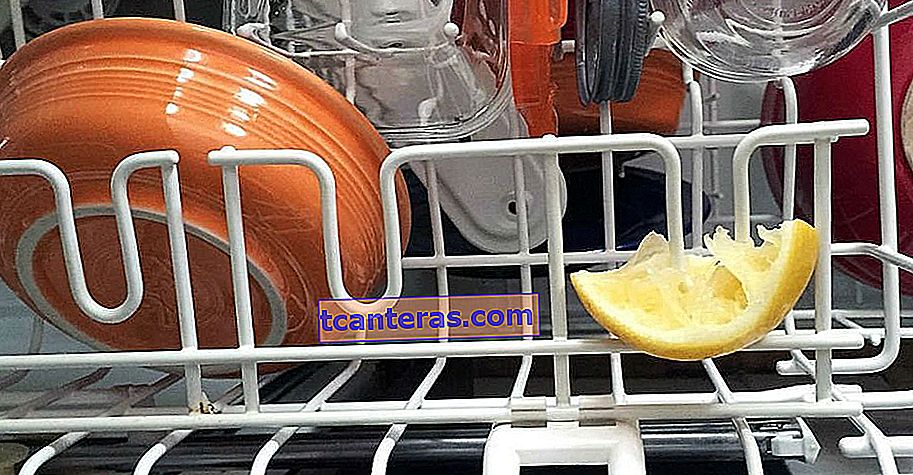 ¿Por qué debería ponerle cáscara de limón cuando utilice el lavavajillas?